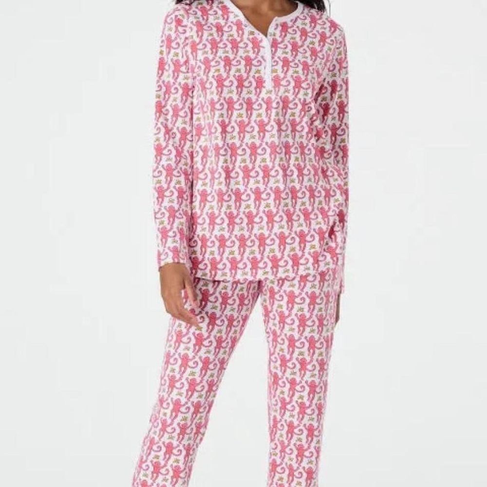 Roller Rabbit like new pajamas monkey print